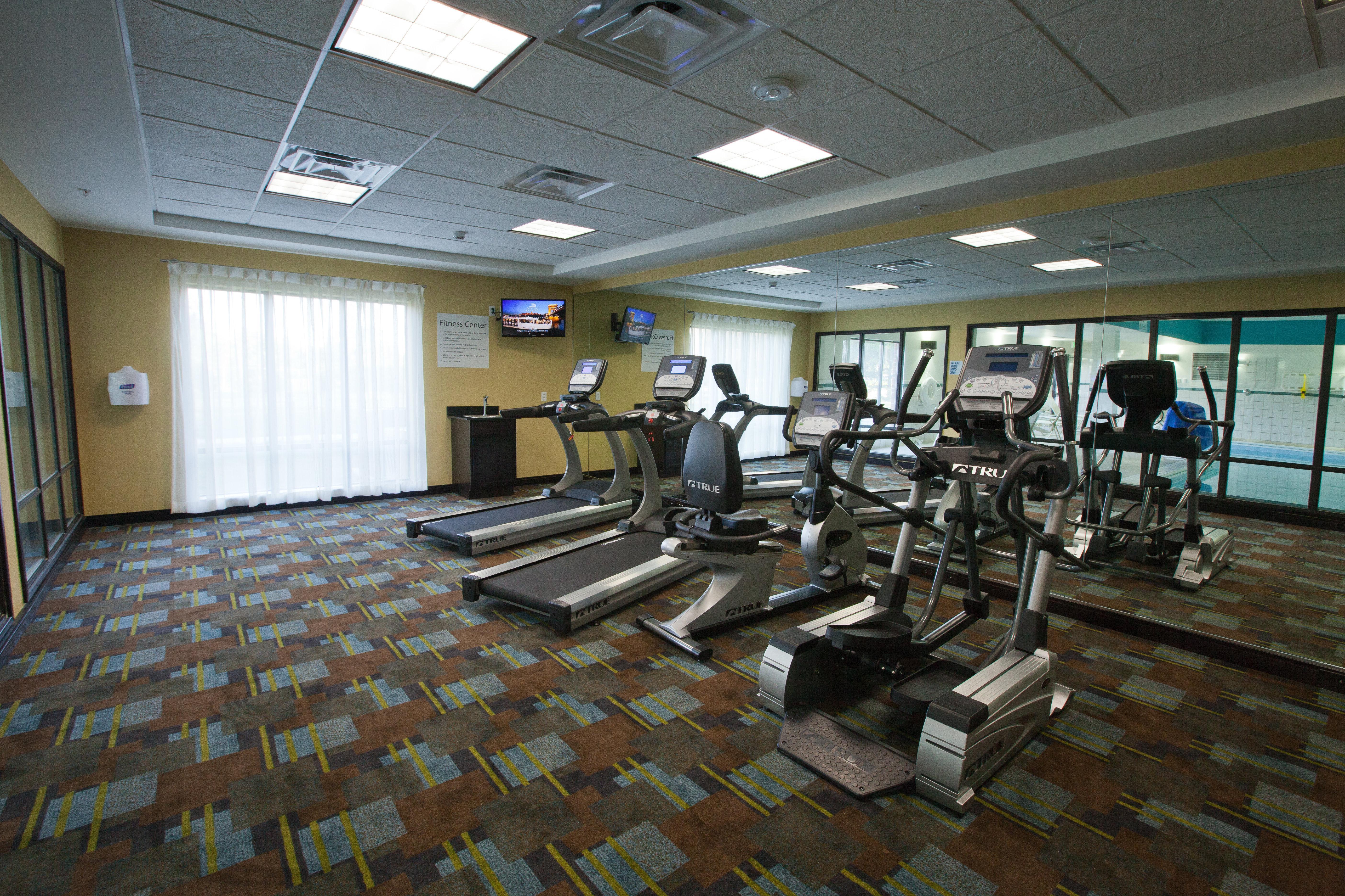 Holiday Inn Express And Suites Detroit North-Troy By Ihg Exteriér fotografie